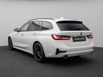 Fahrzeugabbildung BMW 320e 360°Laser DAB HiFi WLAN Komfort Alarm Sport