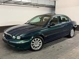 Jaguar X-Type 2.5 V6 Executive XENON~LEDER~NAVI~PDC~ - gebrauchte Jaguar X-Type aus dem Jahr 2002