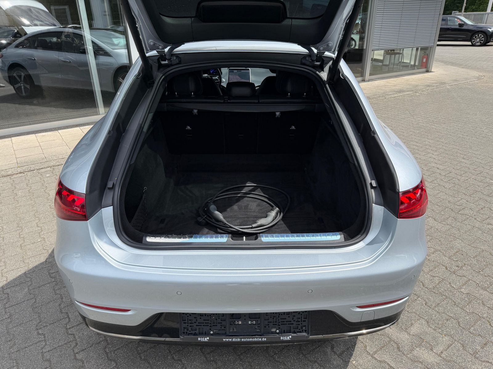 Fahrzeugabbildung Mercedes-Benz EQS  450+ AIRMAT+PANO+LED+SHZ+MEMO+ACC+WP+360°+