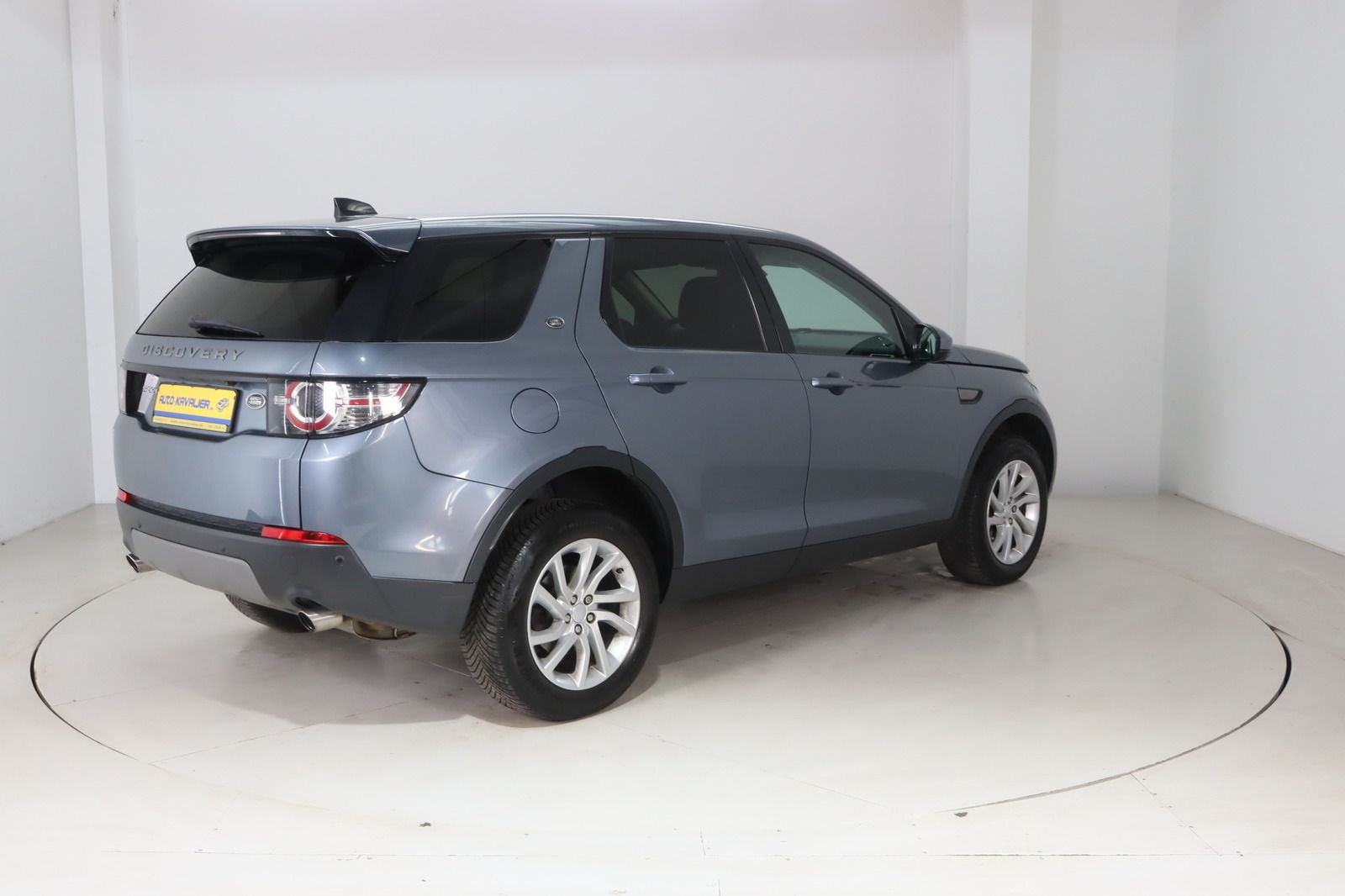 Fahrzeugabbildung Land Rover Discovery Sport 2.0 TD4 SE AWD