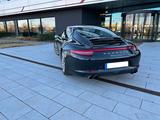 Porsche 991 Carrera 4 Coupé Carrera - Porsche 991: Schwarz, Schiebedach