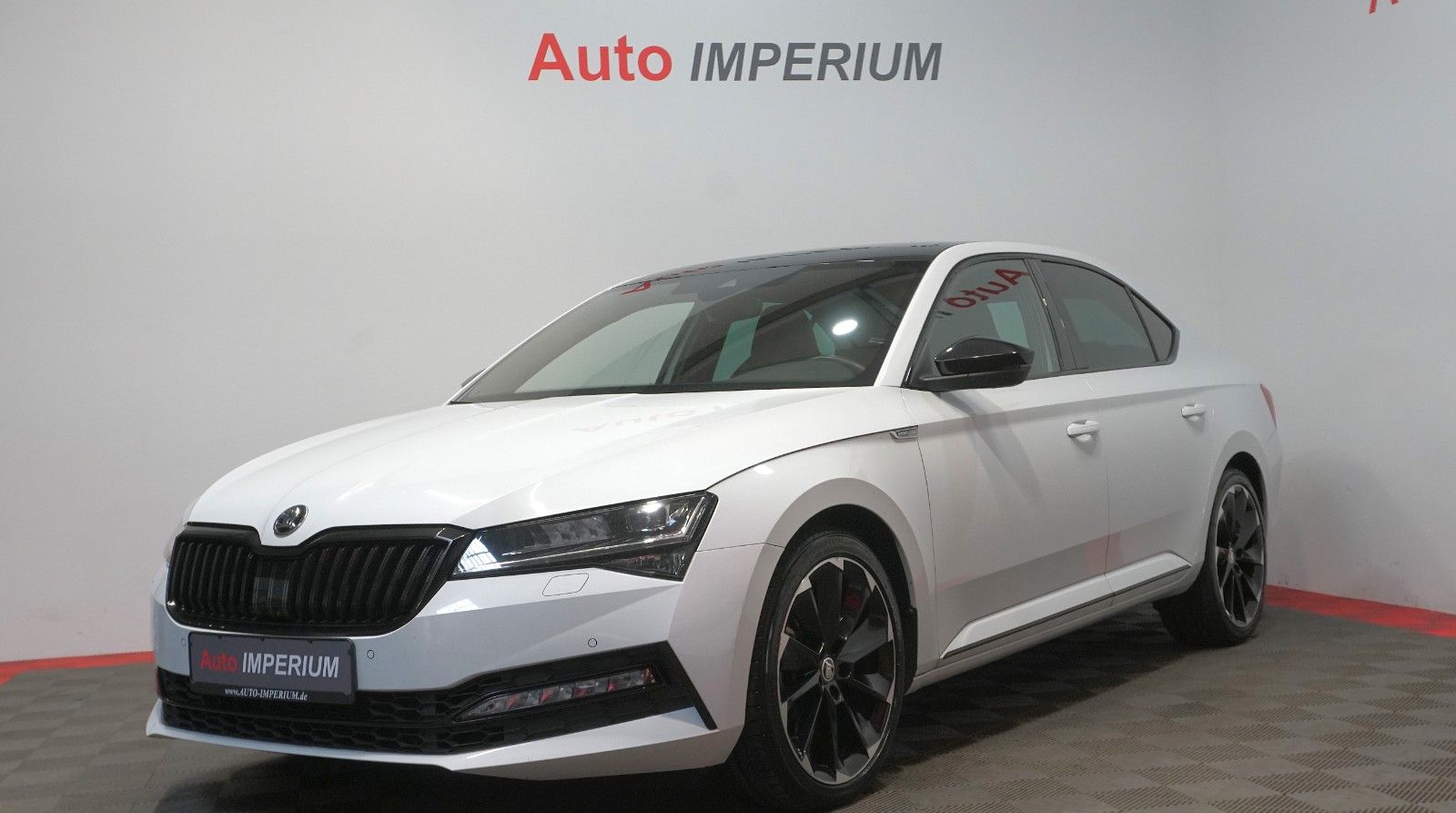 Skoda Superb Sportline 2.0 TSI 4x4 360 PANO MATRIX