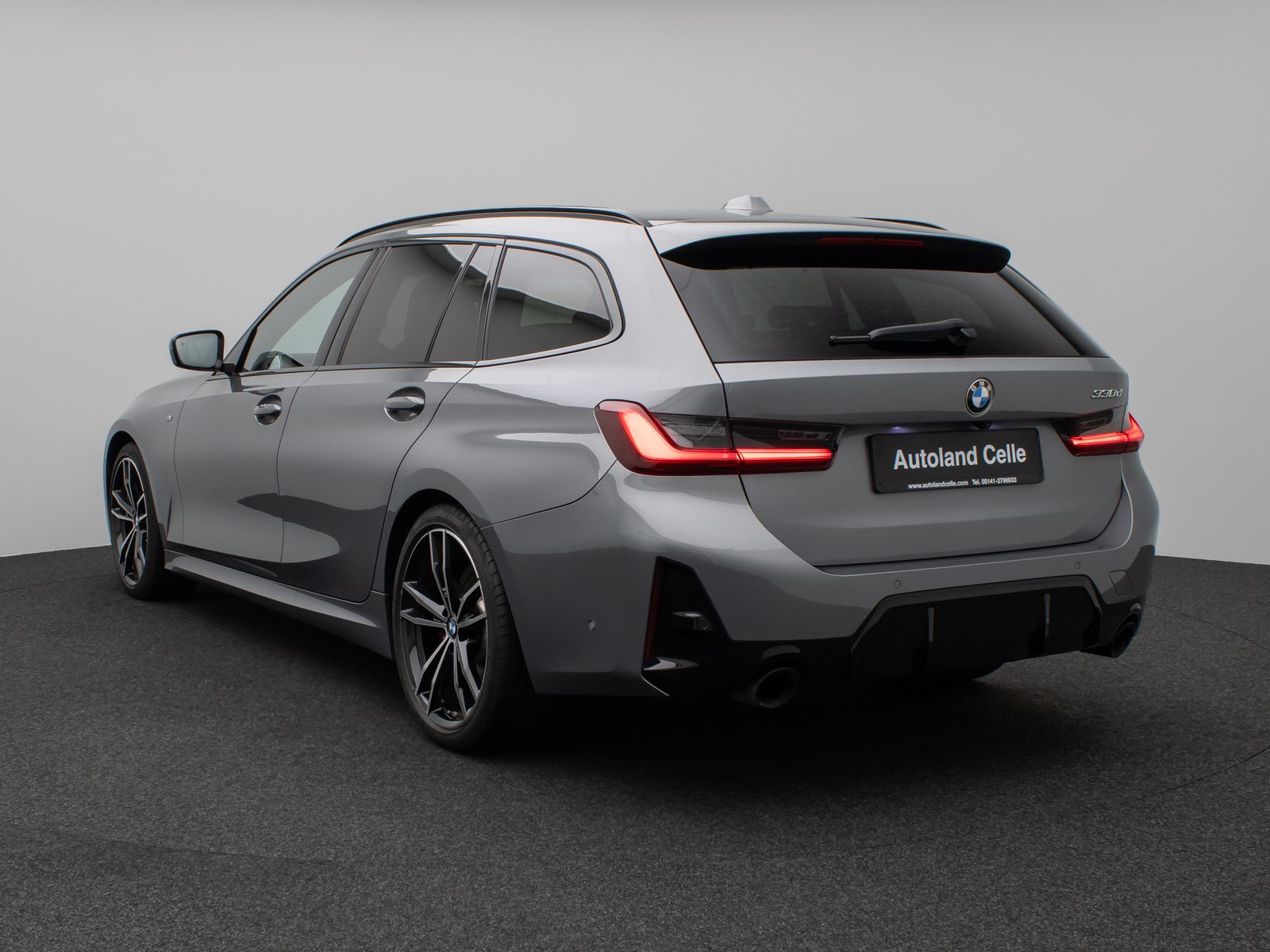 Fahrzeugabbildung BMW 330d M Sport Pro Panorama Kamera DAB H/K HUD