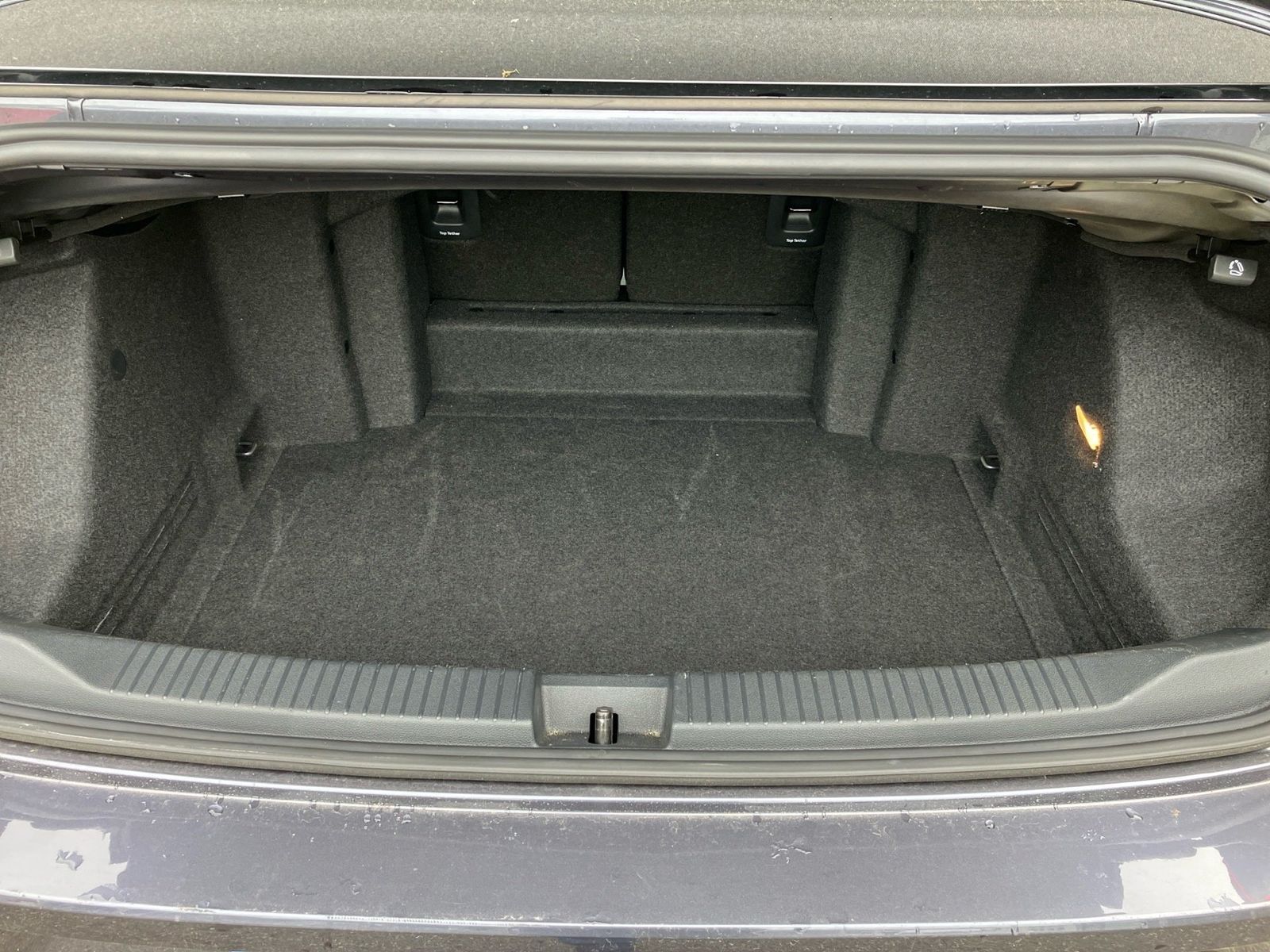 Volkswagen T-Roc - Bild 8