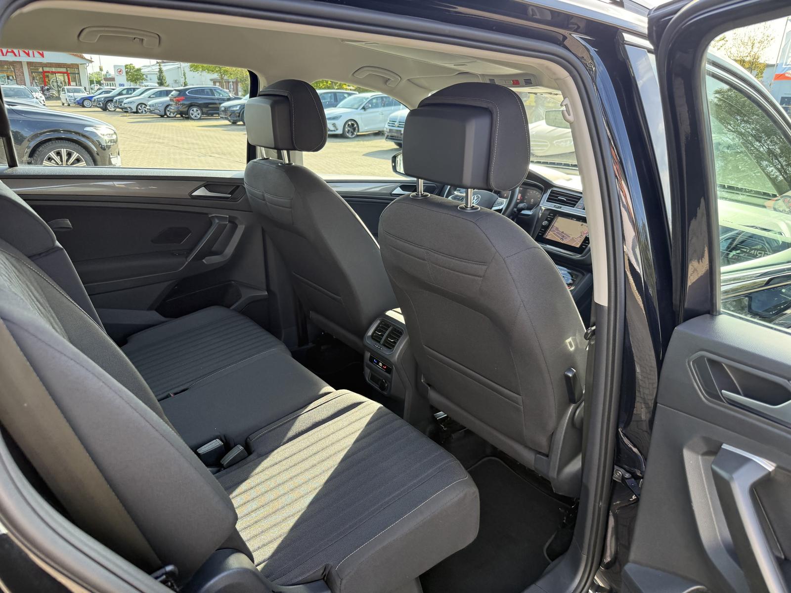 Volkswagen Tiguan Allspace Life,7-Sitzer,Winter,AHK,ACC., миниатюра 30
