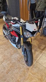Triumph Speed Triple 1050 R - Offers matching your search criteria