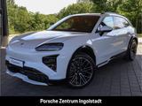 Porsche Cayenne Turbo Electric Beifahrerdisplay Panorama