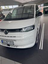 Volkswagen T7 Multivan 1,5 TSI OPF DSG Life Life - Volkswagen T7 mit Panoramadach