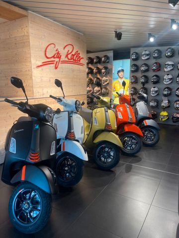 Vespa GTS 300 ABS/ASR Supersport  offiz.Modell