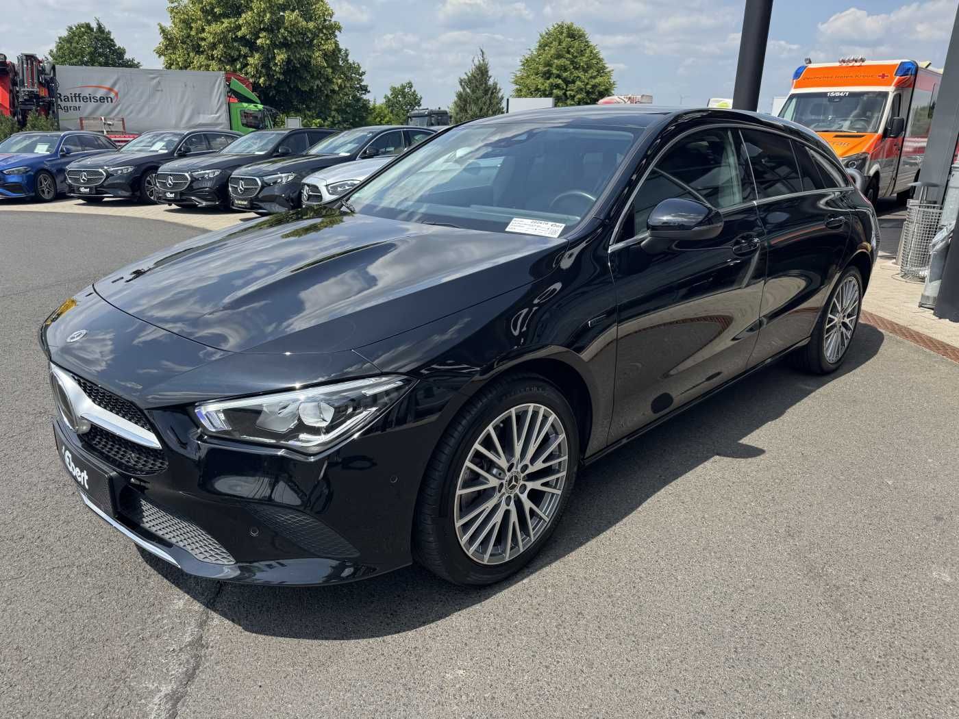 Fahrzeugabbildung Mercedes-Benz CLA 250e Shooting Brake DistrPlus+RFK+Augment+LE