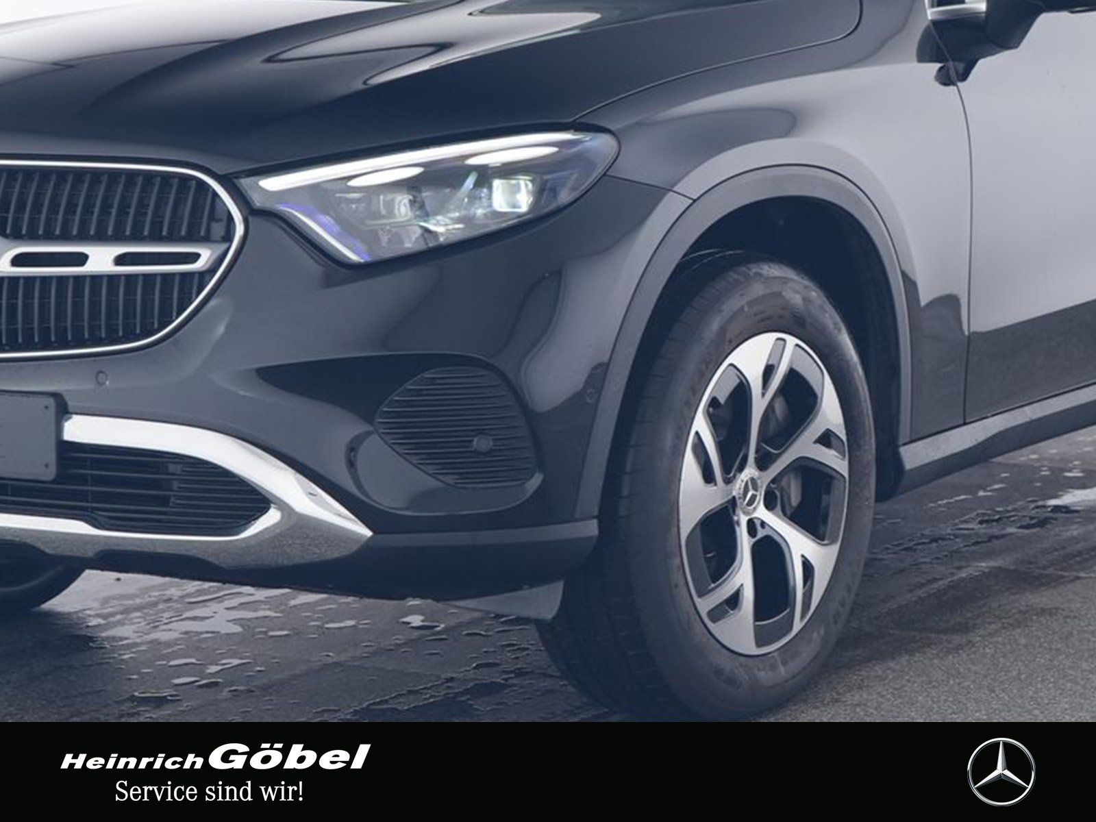 Fahrzeugabbildung Mercedes-Benz GLC 300 e 4M AVANTGARDE+FAHRASSI+DIGITAL+PANO