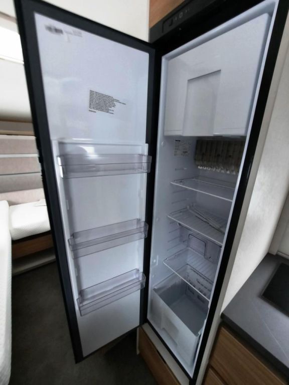 Fahrzeugabbildung Dethleffs Nomad 490 EST Verfüg./Sparen Sie 4.445,- €
