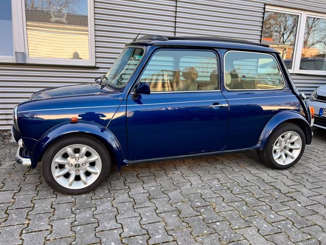 MINI 1300 mit Faltdach