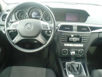 Bild 7 Mercedes-Benz C 180 C -Klasse Lim. C 180 CGI BlueEfficiency