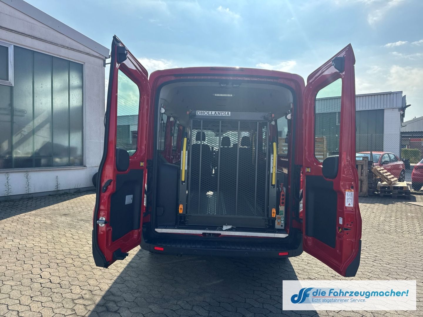 Fahrzeugabbildung Ford Transit Kombi 350 L3 Trend 2.2 TDCi DPF *2364 *K
