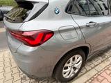 BMW X2 xDrive20i M Sport Steptr.,Head-UP,RFK, Shadow - silberne BMW X2