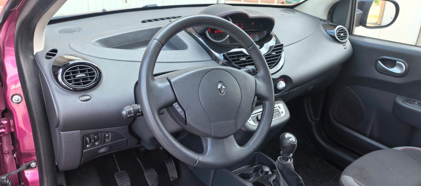 Renault Twingo Pano/Schiebedach/Zahnriemen+Wp neu