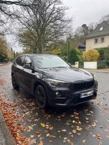 BMW X1 20i (F48) Sport Line - BMW 1er Reihe mit Benzin-Antrieb: Geländewagen