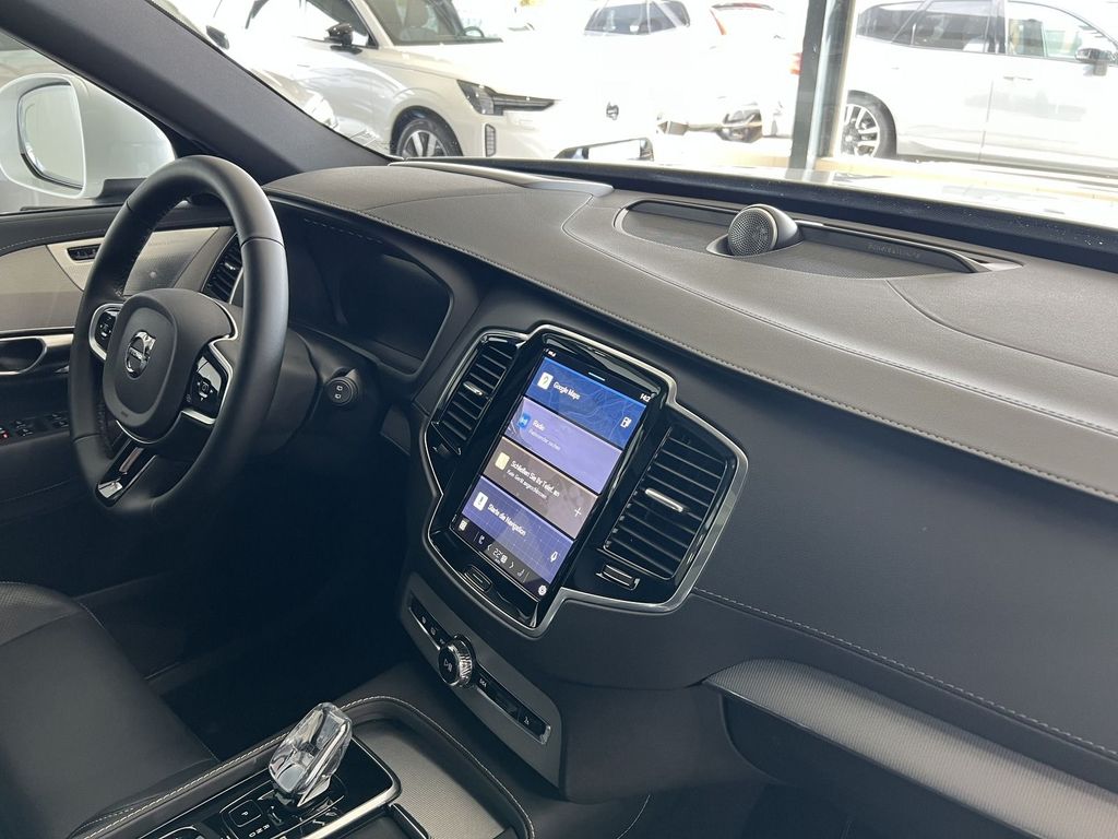 Volvo XC90 T8 Plus Bright Recharge AWD FourC AHK B&W