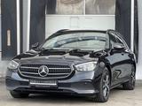 Mercedes-Benz E 220 D 4-Matic Avantgarde Distronic Pano Kamera - gebrauchte Mercedes-Benz E 220 aus dem Jahr 2022