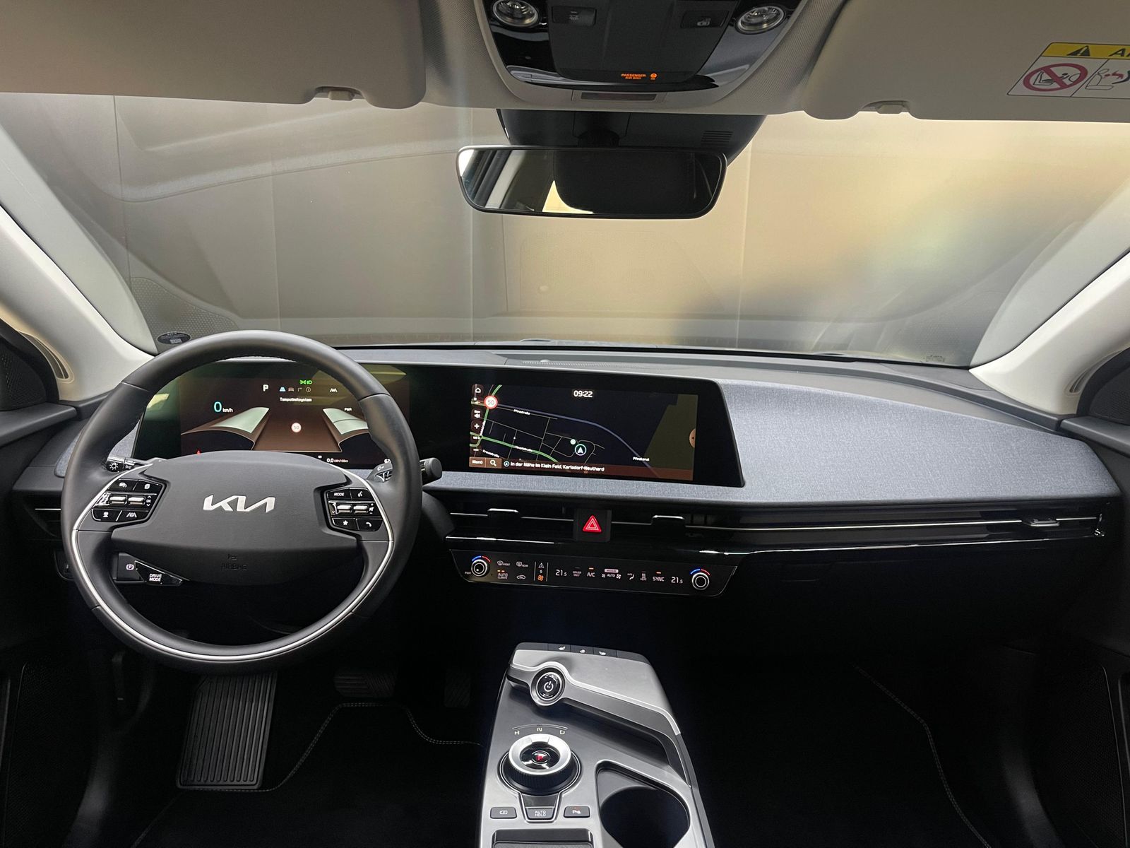 Fahrzeugabbildung Kia EV6 2WD LEDER+NAVI+LED+SITHZ+KAMERA+ACC+DAB+WP+