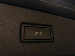 VW Tiguan ISOFIX LED KLIMAAUTO DAB LENK+SITZHZG