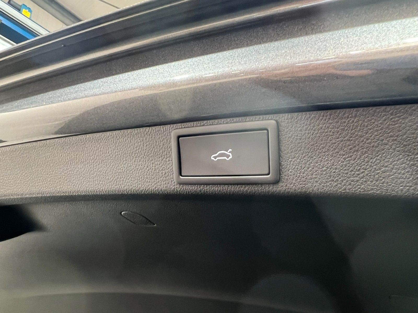 Fahrzeugabbildung SKODA Octavia 2.0 TDI DSG Selection Combi/AHK/ACC