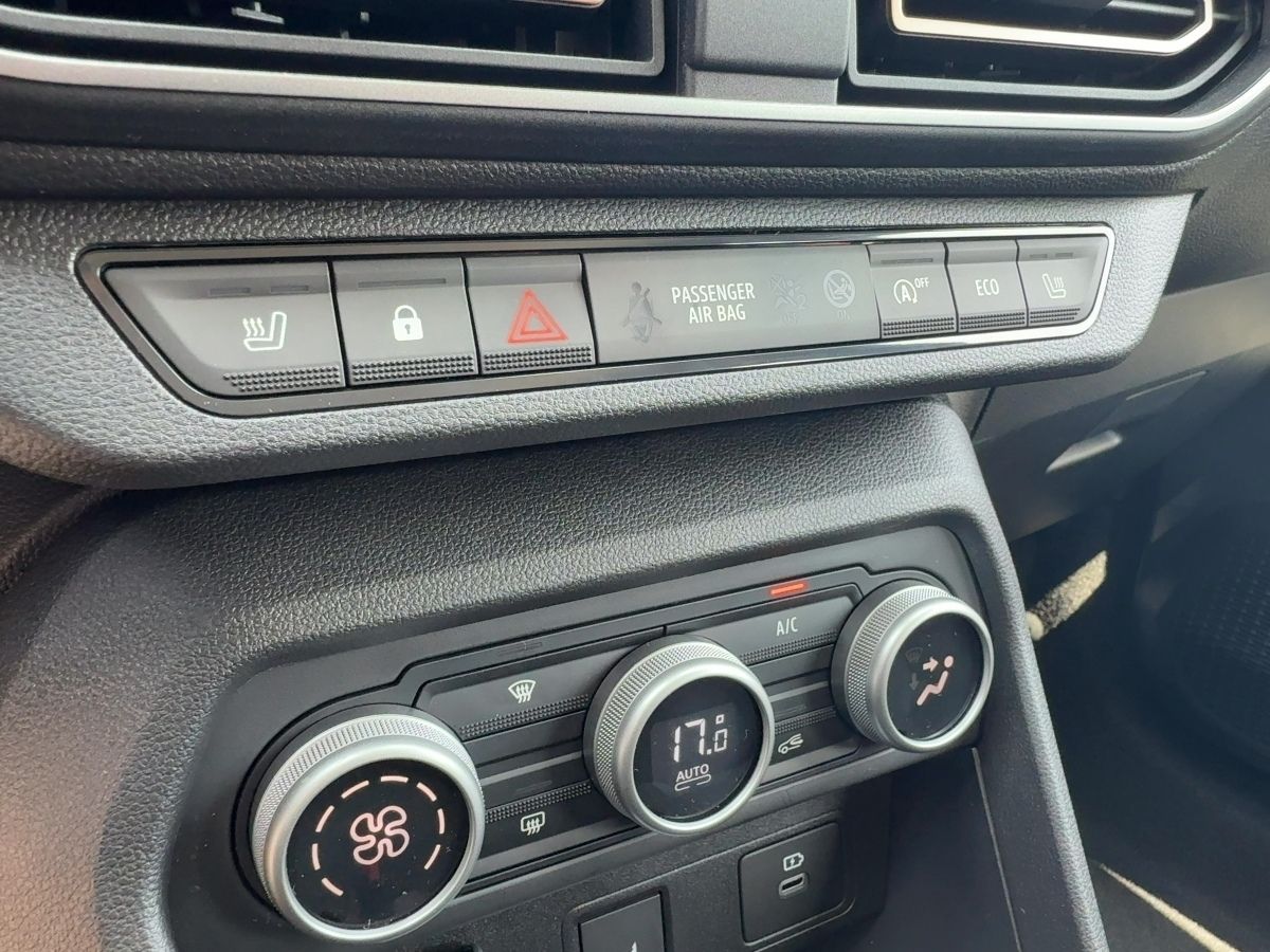 Fahrzeugabbildung Dacia Sandero Stepway Extreme+ TCe 110