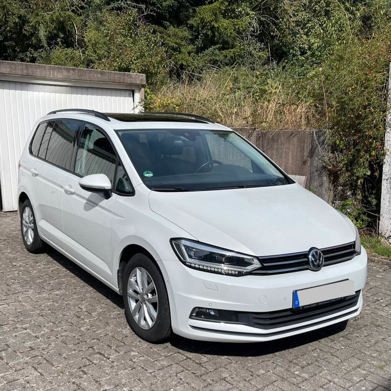 Image of Volkswagen Touran