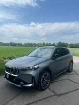 BMW X1 xDrive30e - Pano/Massage/AHK/Werksg./SHZ/360*