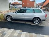 Audi A4 B5 1.9 TDI Automatik 115 PS Leder ... - Audi A4 aus 2000: 1.9