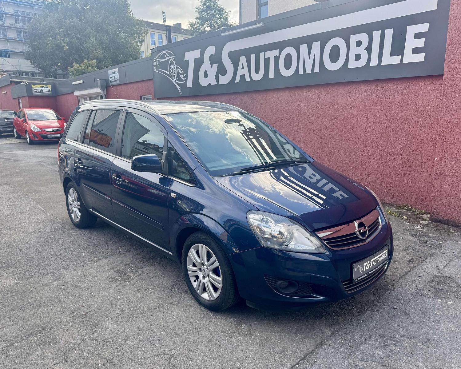 Opel Zafira B 1.6 Innovation (7 Sitzer) - 1.Hand - Tü