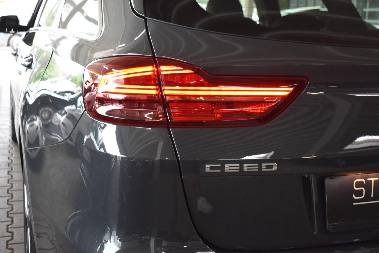 Kia Ceed 1.4 TGDI Platinum Edition Navi Leder Panoda
