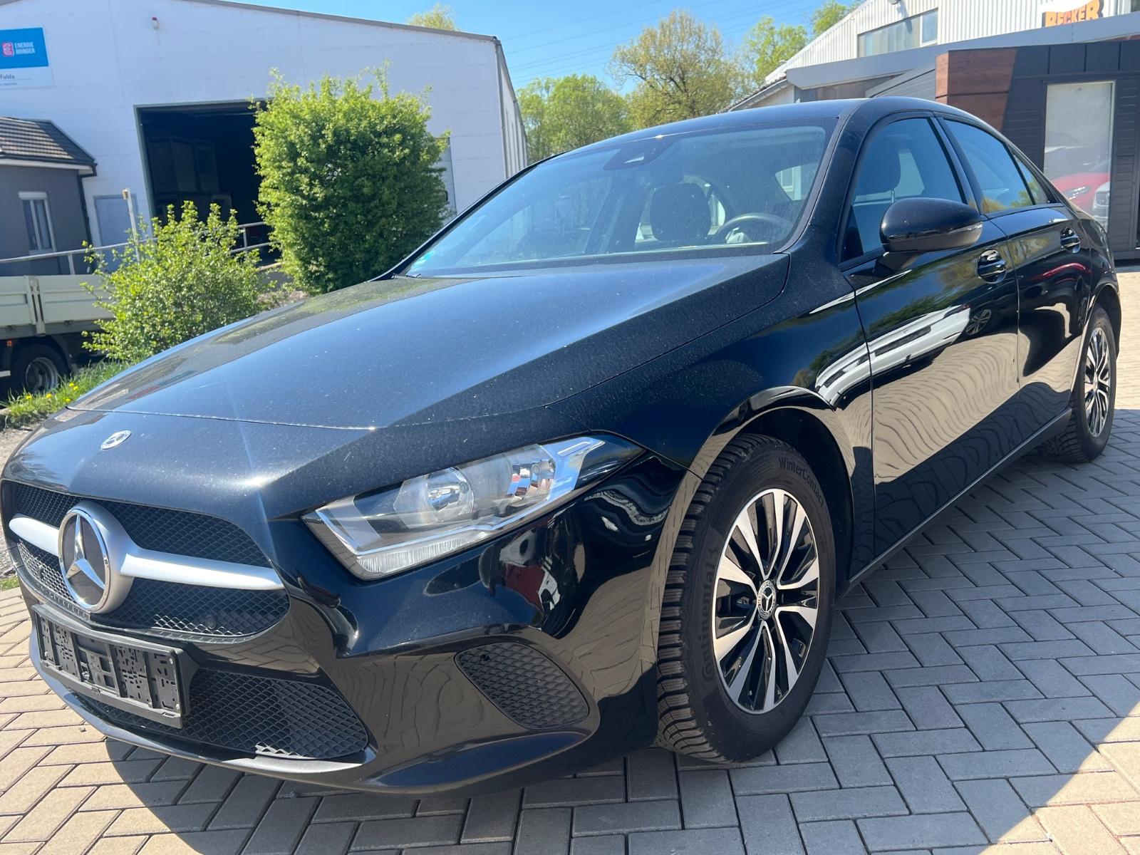 Mercedes-Benz A 180 L d Euro6