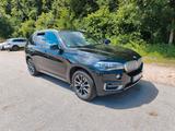 BMW X5 xDrive30d  ACC AHK PANO HUD TOP!! - BMW X5 von privat