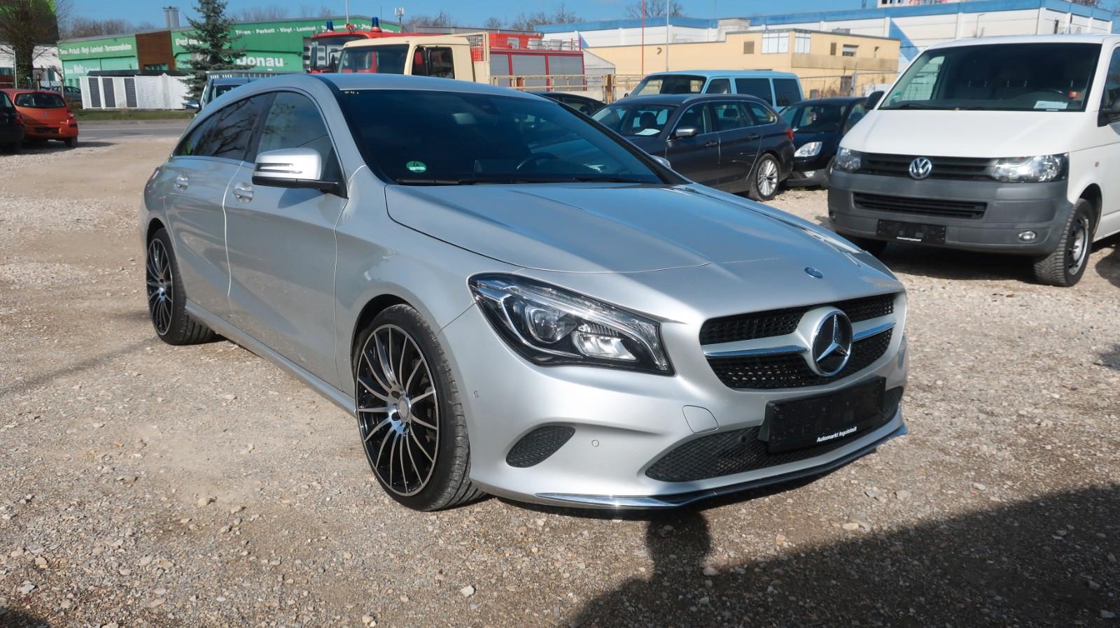 Mercedes-Benz CLA Shooting Brake CLA 220 CDI / d