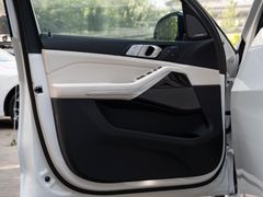 BMW X7 – 25 / 37