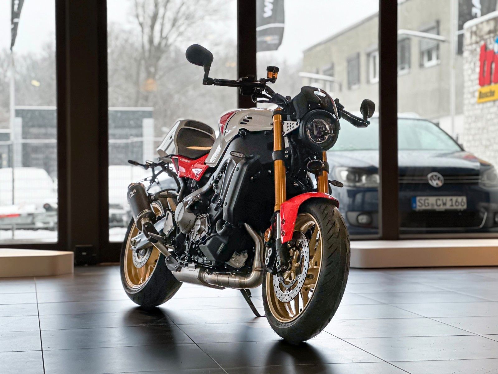 Fahrzeugabbildung Yamaha XSR 900  2024 - Neufahrzeug mit Sonderzubehör!