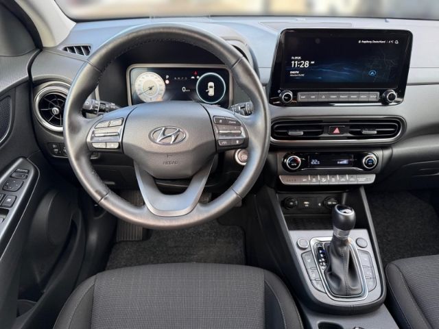 Fahrzeugabbildung Hyundai KONA Prime 2WD HUD Navi LED ACC Apple CarPlay An