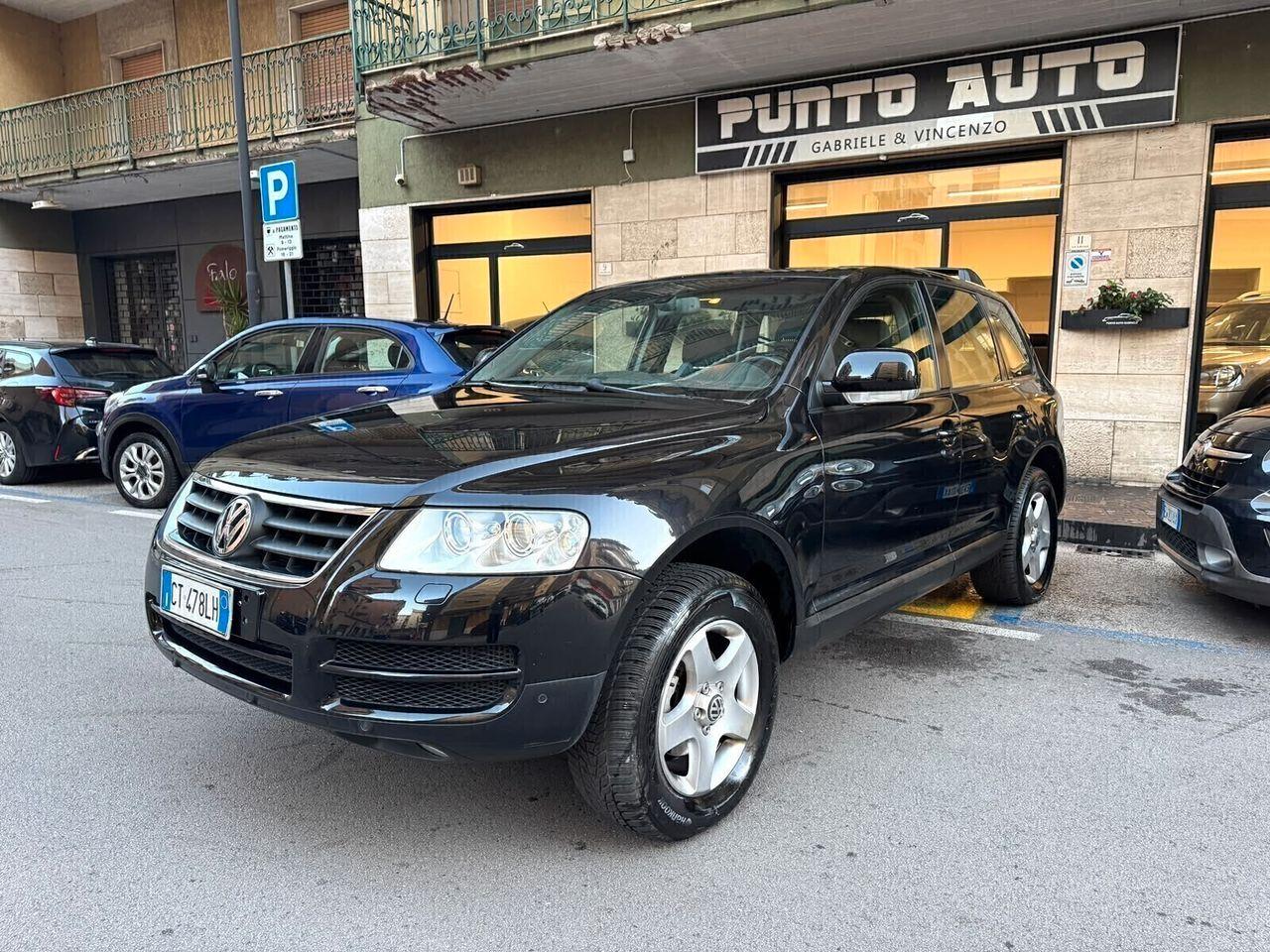 Volkswagen Touareg 2005 — photo 6