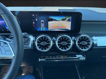 صورة مصغرة 11 لـ 2025 Mercedes-BENZ EQB