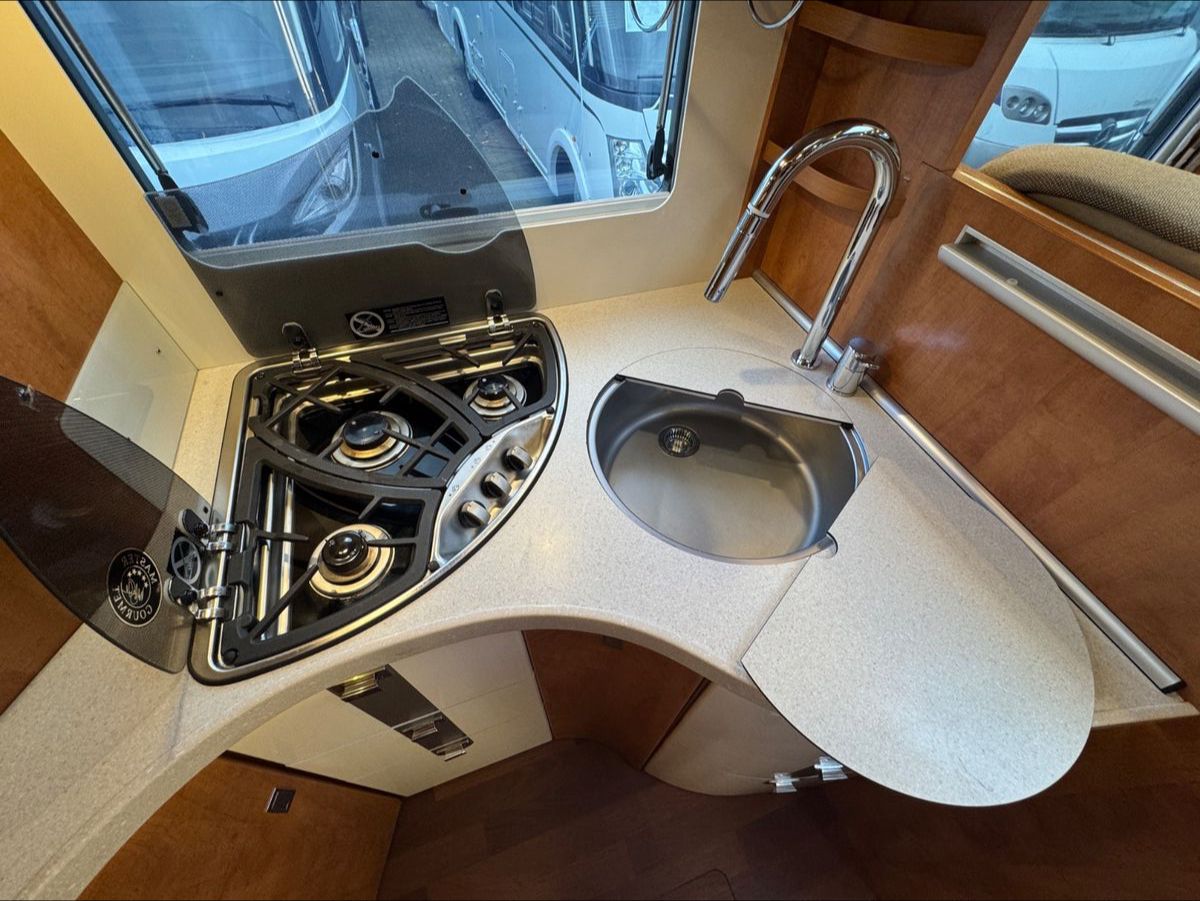 Fahrzeugabbildung Carthago CHIC C-LINE T 4.9 LE 9GT AUTOMATIK DUCATO MAXI