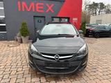 Opel Astra J Sports Tourer Style 1.6 110 PS Tüv 2/28 - Opel Astra Style mit Diesel-Antrieb