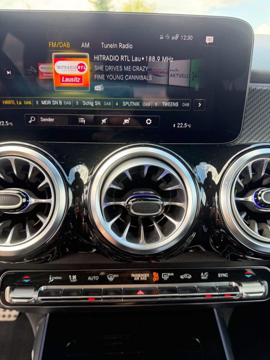 Mercedes-Benz GLB 200 d 4Matic AMG Line/AHZV/Pano/NightPaket/ foto 22