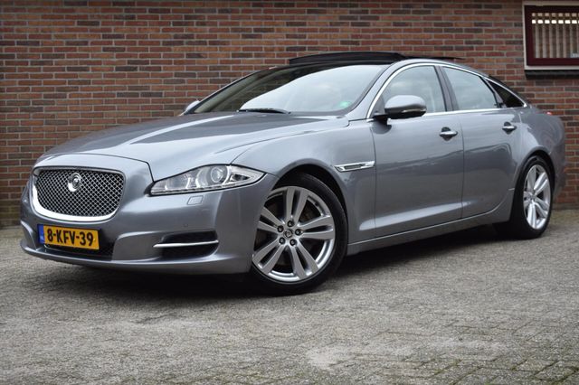 Jaguar XJ 3.0 V6D Premium Luxury '12 Leder klima Pano C