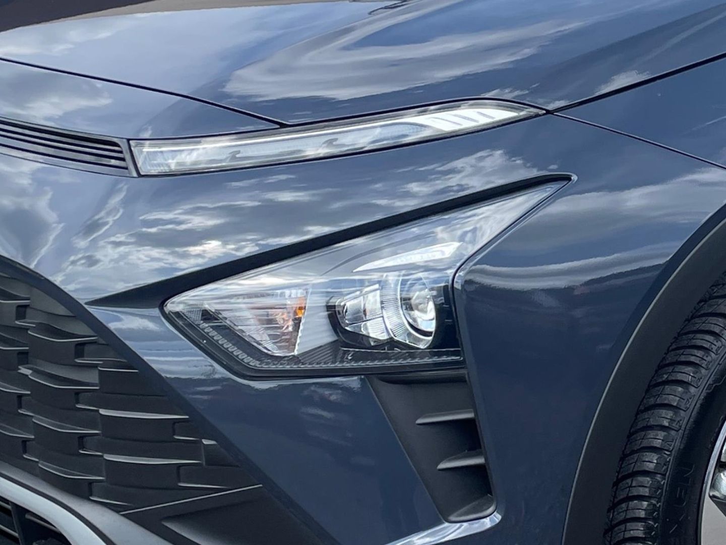 Fahrzeugabbildung Hyundai BAYON 1.0T Mild-Hybrid 48V Trend Navi Kamera AHK