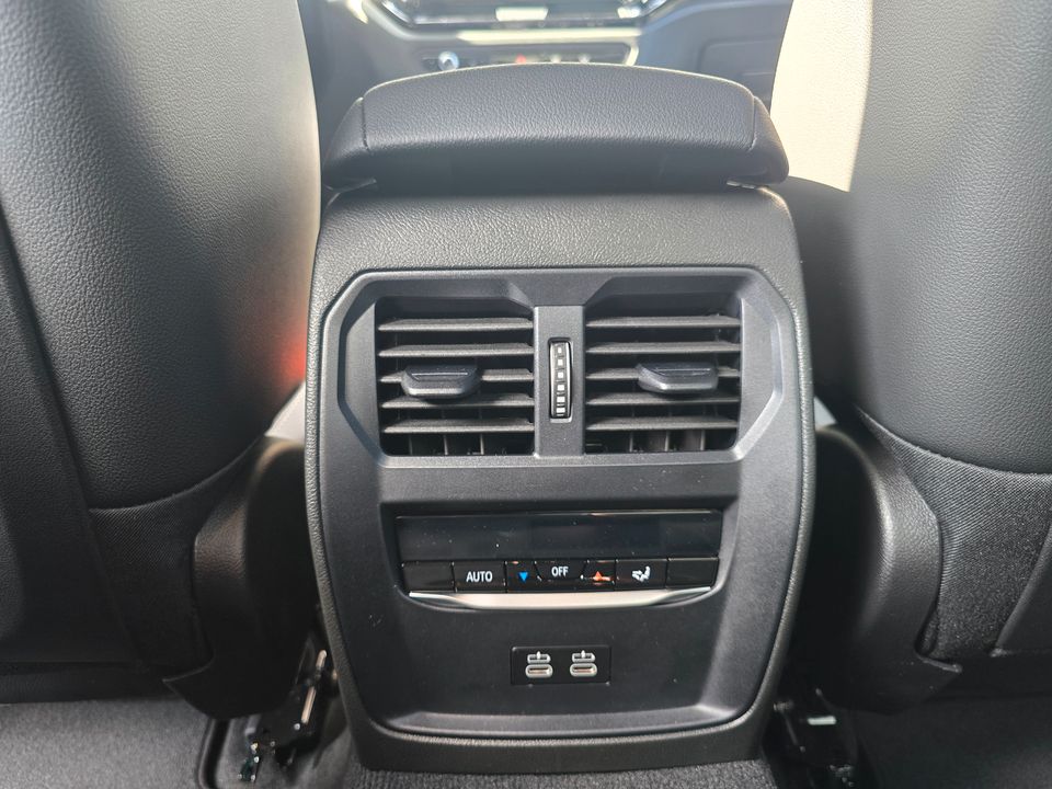 BMW 330 - Bild 25