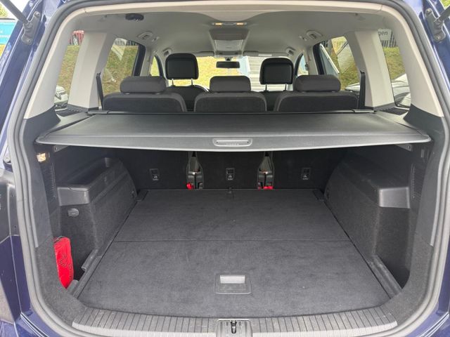 Touran 1.2 TSI Comfortline Navi Apple CarPlay