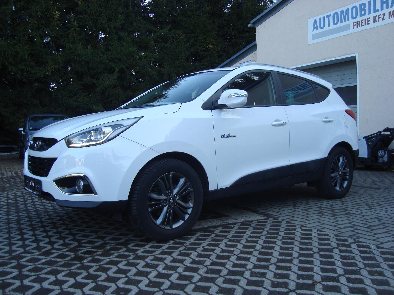 Hyundai ix35 blue Trend 2WD Navi,Kamera,PDC,Sitzheizung