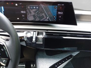 Peugeot 3008 - 9